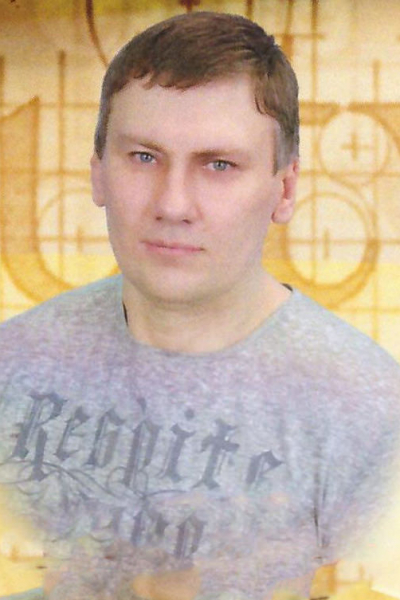 Леонов Микола Олексiйович